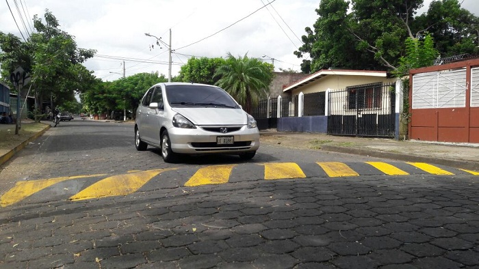Reductores de velocidad se han convertido en aliados de la vida