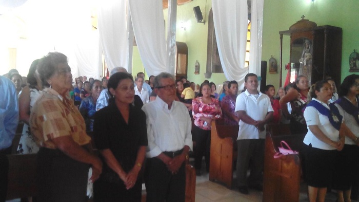 Ofician misa por el V Aniversario de la partida hacia la eternidad del padre Pupiro