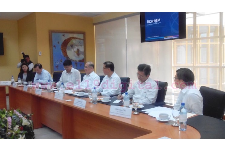 Canciller de Taiwán sostiene encuentro con representantes de instituciones se gobierno