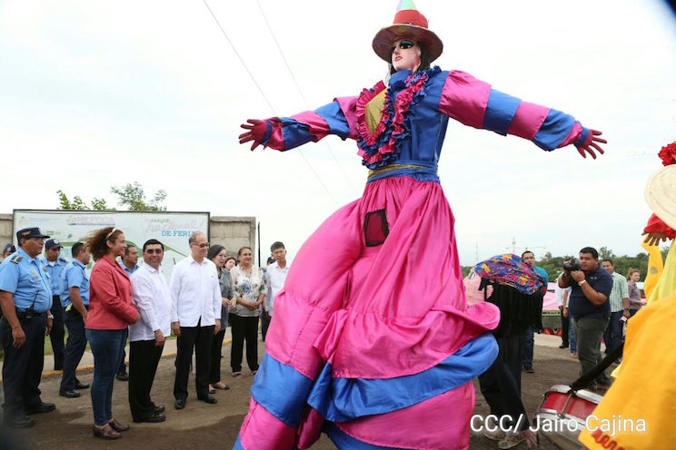 Canciller de Taiwán visita el Parque Nacional de Ferias