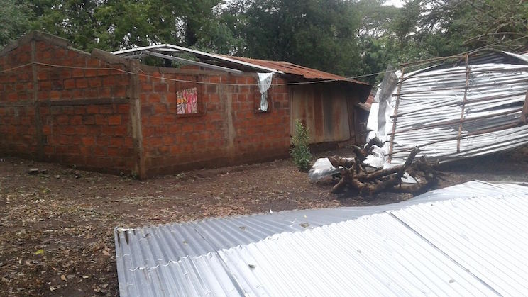 Gobierno brinda apoyo solidario a familias tras vendaval en Telica