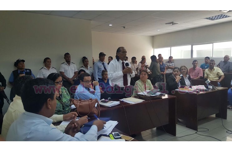 Acusados del secuestro de bebé renuncian al jurado de conciencia 