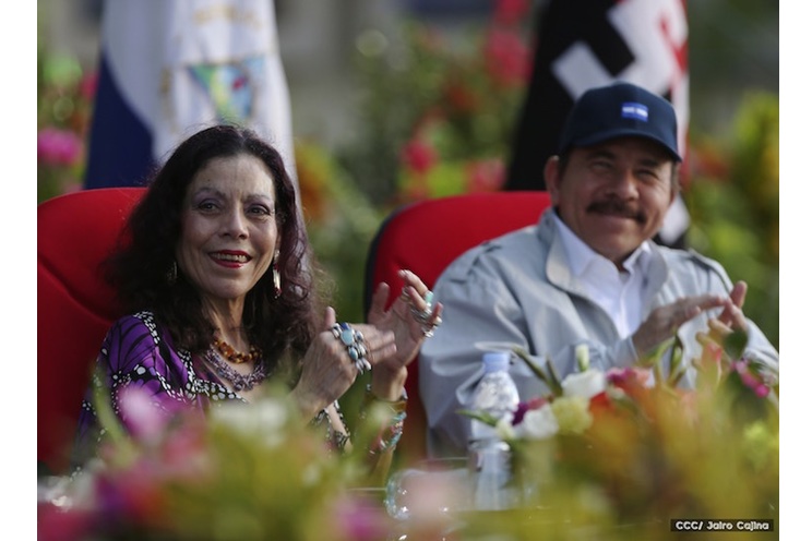 Daniel y Rosario conmemoran 49 aniversario de Pancasán y 37 aniversario del Cuerpo Médico Militar