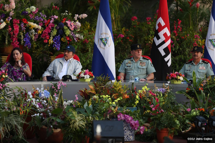 Daniel y Rosario conmemoran 49 aniversario de Pancasán y 37 aniversario del Cuerpo Médico Militar