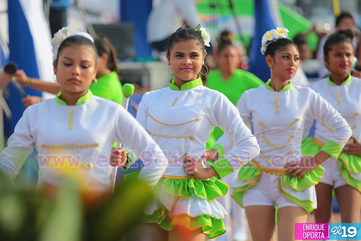 Desfile Patrio vibra de alegría, identidad y cultura en Paseo de los Estudiantes