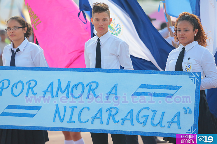 Desfile Patrio vibra de alegría, identidad y cultura en Paseo de los Estudiantes