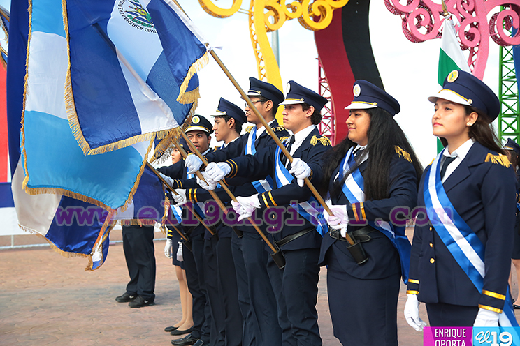 Desfile Patrio vibra de alegría, identidad y cultura en Paseo de los Estudiantes