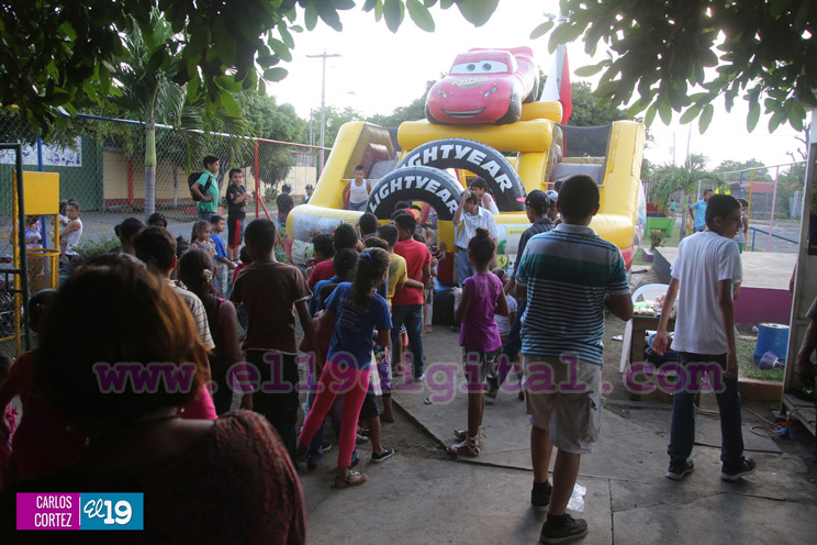 Familias viven derroche de alegría y diversión en Parque Acahualinca