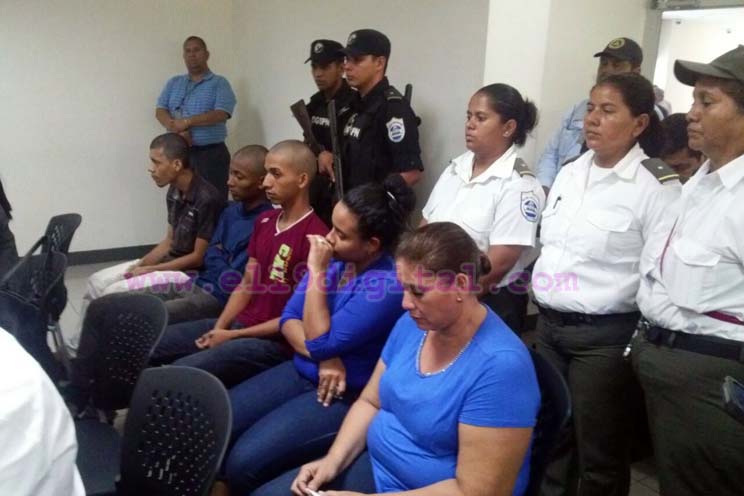 Mandan a juicio a acusados de robo agravado e incendio en antiguo Cine González 