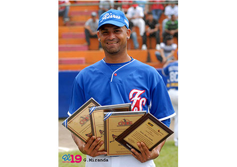 Rivas derrota a la Costa alargando la serie al decisivo quinto juego