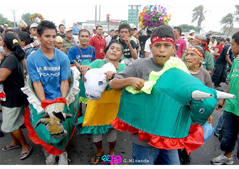Imagen de Santo Domingo recorre barrios orientales