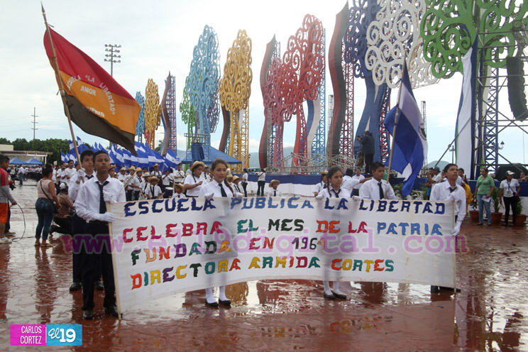 Colegios del Distrito VII celebran mes de septiembre con amor a Nicaragua