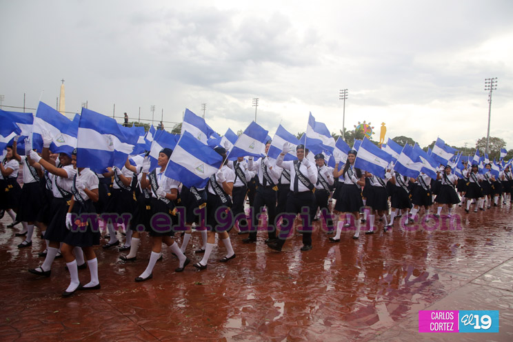 Colegios del Distrito VII celebran mes de septiembre con amor a Nicaragua