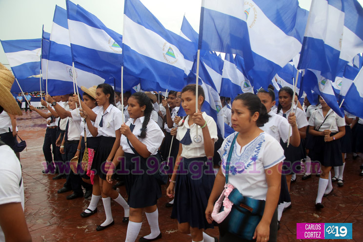 Colegios del Distrito VII celebran mes de septiembre con amor a Nicaragua