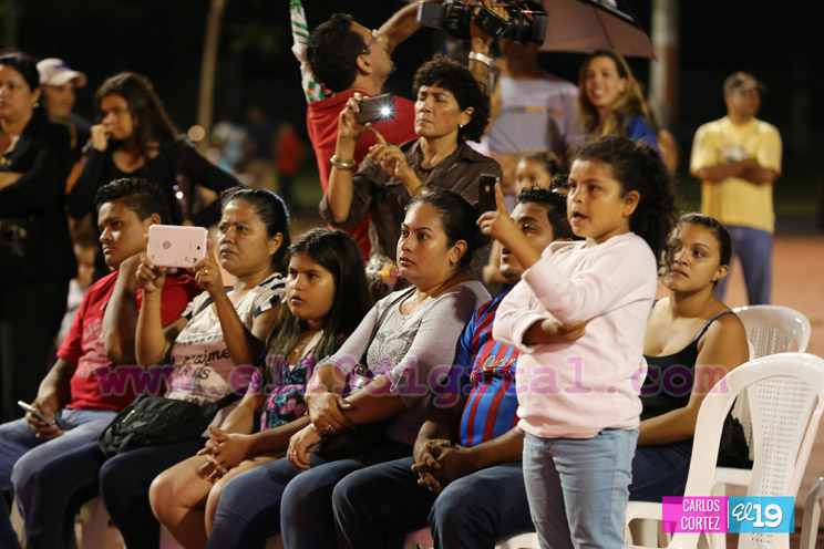Cultura y tradición se vivió en Plaza 22 de Agosto