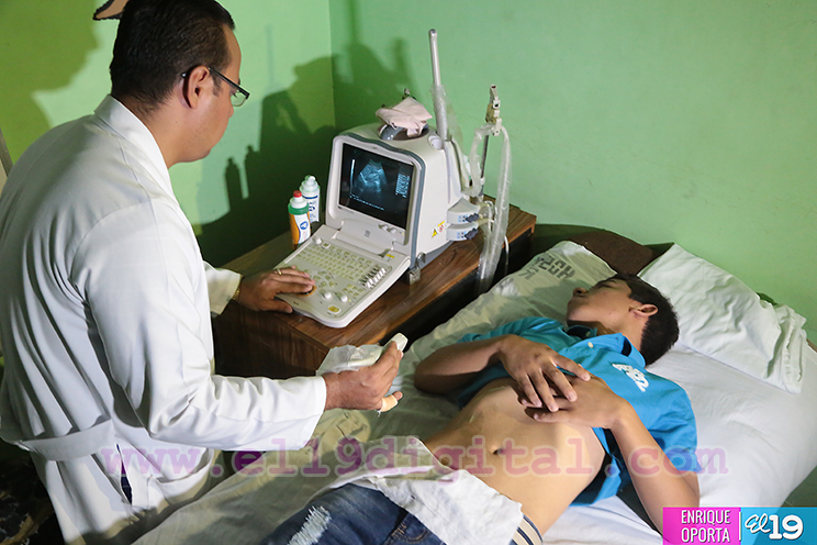 Población protagoniza jornada de ultrasonidos en Hospital Manolo Morales