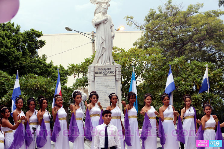 Homenaje a Rubén Darío para celebrar a la Patria