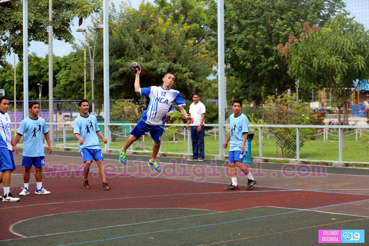 Equipo nacional de balonmano se prepara para centroamericano