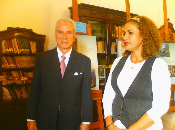 Nicaragua exhibe por primera vez el ‘Cuaderno de Hule Negro’ de Rubén Darío