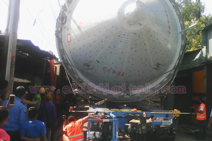 Pegón en carretera Panamericana Norte