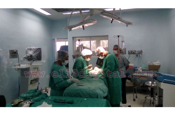 Realizan cirugía de hernia umbilical e inguinal