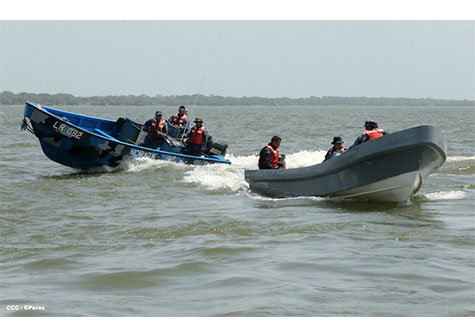 Destacamento de Aguas Interiores de la Fuerza Naval demuestra sus capacidades