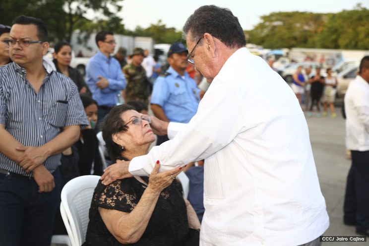 Compañero René recibido con honores en Nicaragua