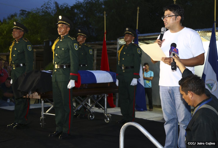Compañero René recibido con honores en Nicaragua