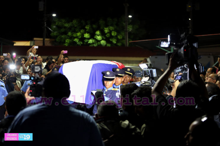 En Fotos: Vela de cuerpo presente del compañero René Núñez Téllez, presidente de la Asamblea Nacional