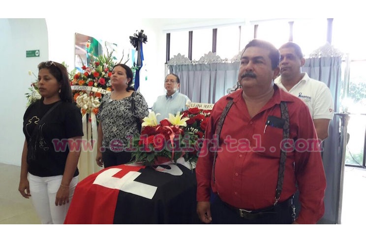 Pueblo de Nicaragua le rinde honores al compañero René Núñez