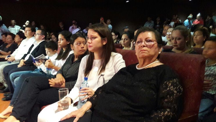 Leoneses brindan sentido homenaje al militante histórico René Núñez Téllez