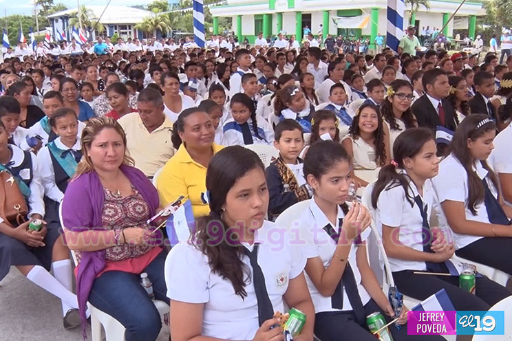 Nicaragua entrega Antorcha de la Libertad y Unidad Centroamericana a Costa Rica 