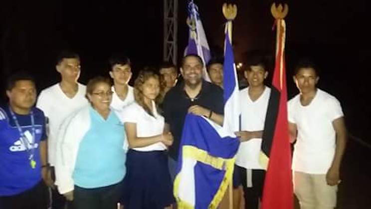 Padre Eslaquit: Celebrar a la Patria es amarnos unos a otros como hermanos