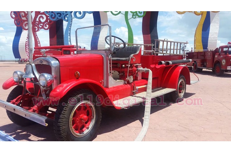 Todo listo para exhibición de medios clásicos de los bomberos