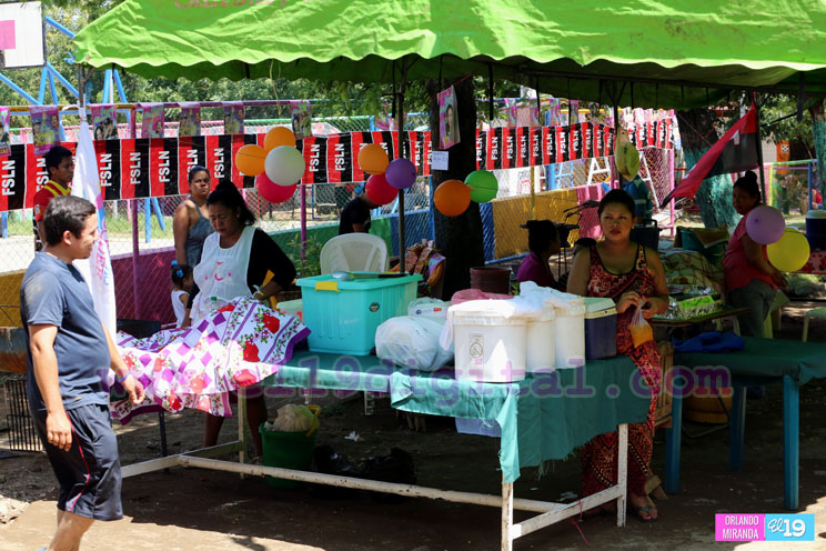 Pobladores del barrio Laureano Mairena disfrutan de Feria Solidaria