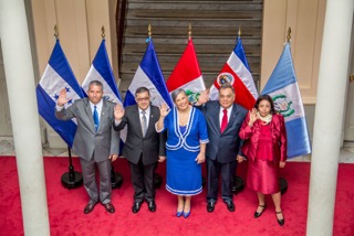 195 Aniversario de la Independencia de Centroamérica en el Perú