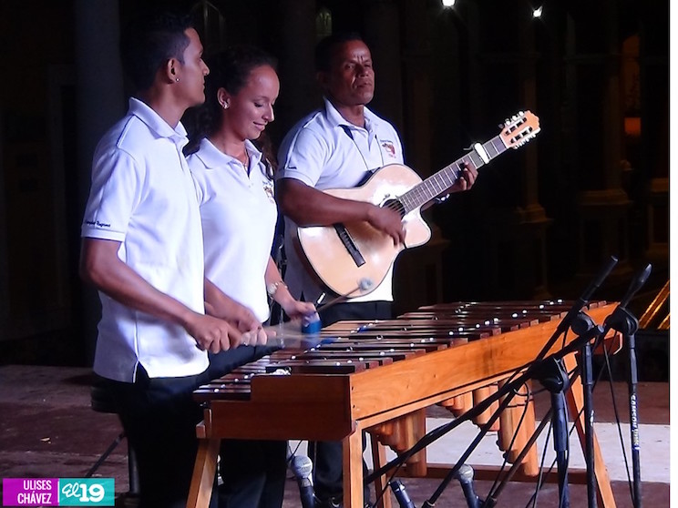 Desborde cultural en Festival Departamental de Músicas, Danzas y Tradiciones en Granada