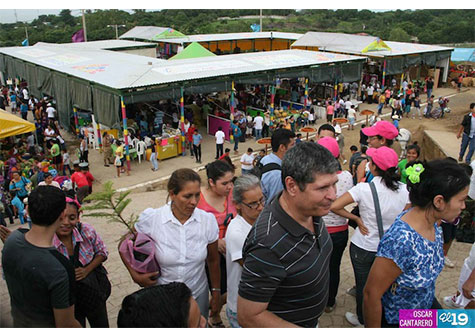 Costa Caribe destaca en Feria de la Economía Familiar