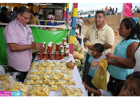 Costa Caribe destaca en Feria de la Economía Familiar