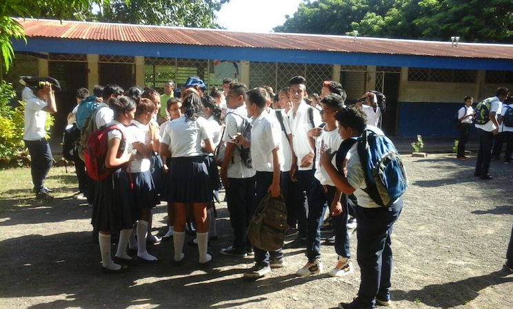 Colegios de La Paz Centro realizan ejercicio de prevención ante sismos