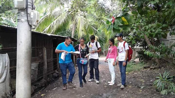 Gobierno Sandinista entrega sillas de rueda en el departamento de Chontales