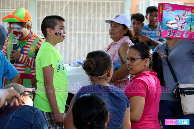 Una tarde de caramelos y concursos