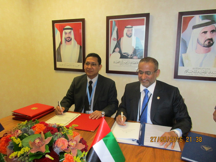 Nicaragua firma acuerdo aéreo con Emiratos Árabes Unidos