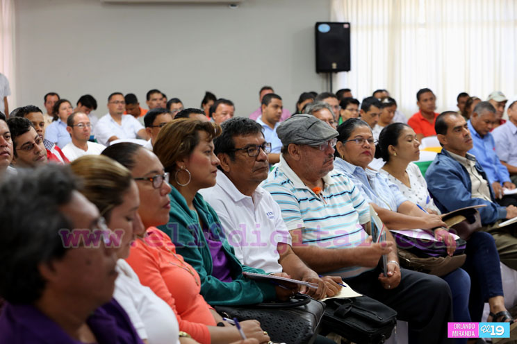 Sector educativo se capacita para la prevención ante desastres y protección de los niños