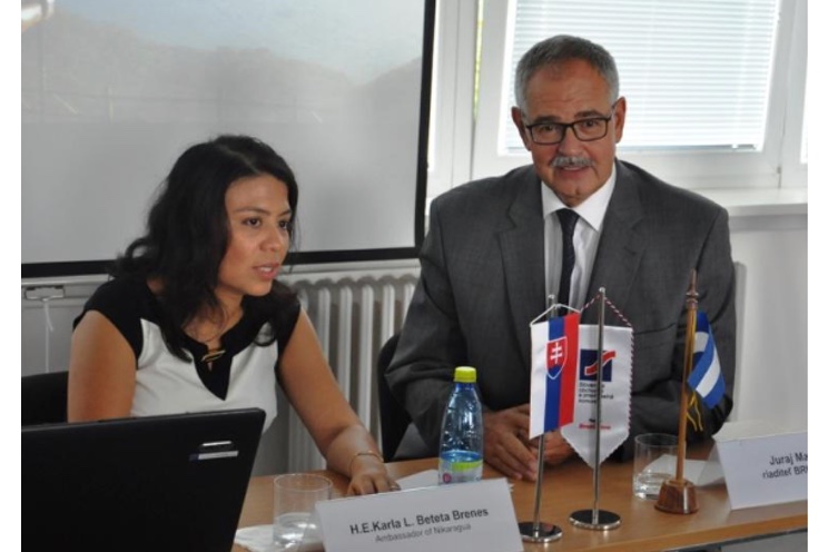 Nicaragua se presenta en Eslovaquia con todo su esplendor cultural y como un país de oportunidades para el empresariado eslovaco