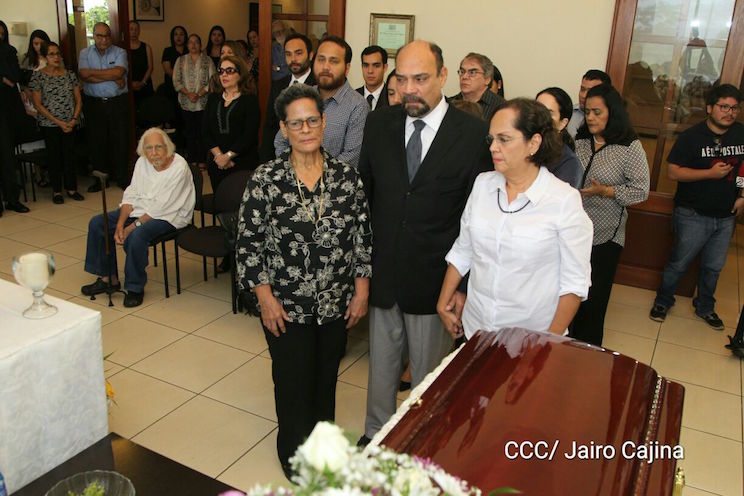 INC reconoce el gran aporte de Fernando Silva a la cultura del país