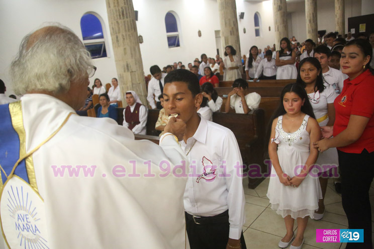 El Crucero celebra misa y fiestas patronales en honor a Nuestra Señora de las Victorias 