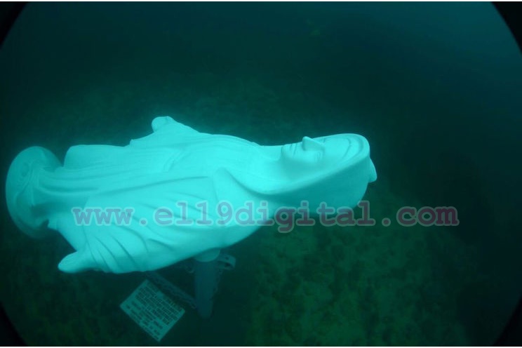 Sumergen a la Virgen de la Medalla Milagrosa en las aguas de San Juan del Sur
