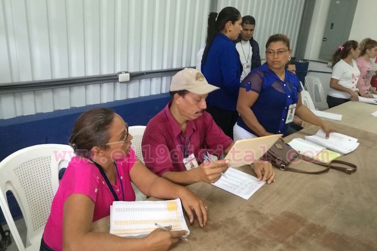 Inicia traslado de primeras boletas electorales a almacén central del CSE