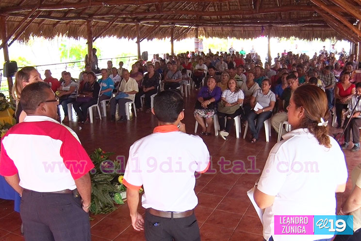 Intur entrega bonos a pequeños emprendimientos familiares turísticos
